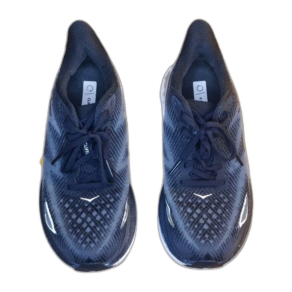 Hoka One One Clifton 9 Women Size 6.5 Black Running Shoes Sneakers 1127896BWHT